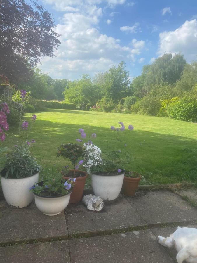 Bed and Breakfast Twenty Skellingthorpe Екстер'єр фото